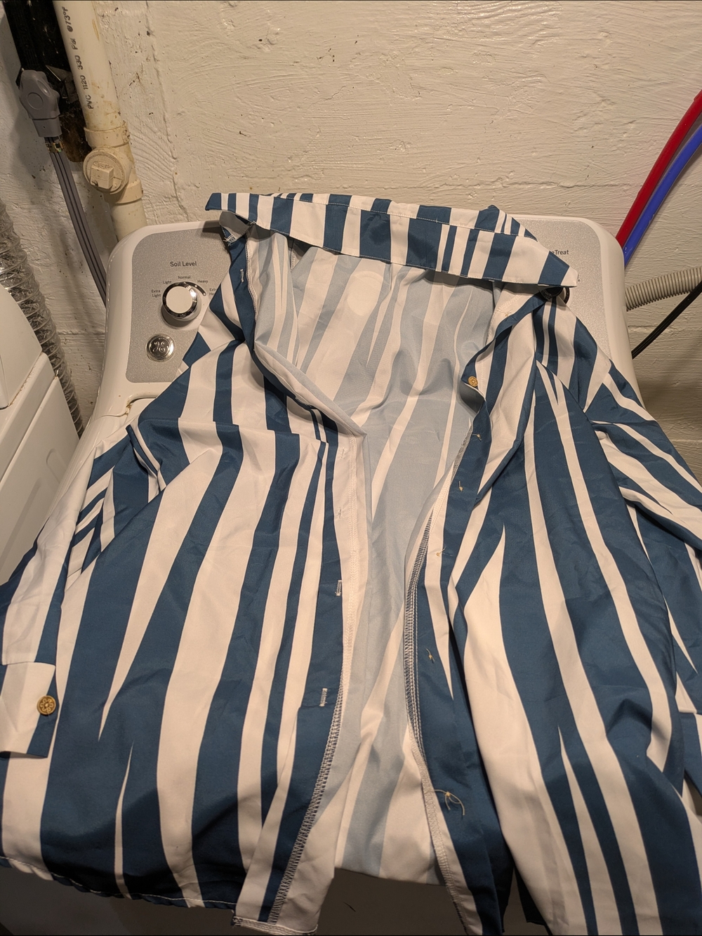 Source Unknown Blue and White Striped Women's Button Down Shirt
